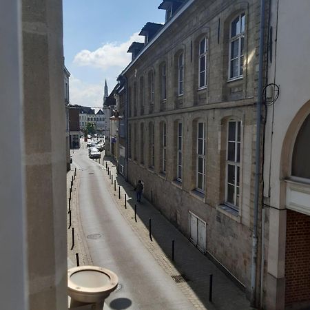 Spacieux Et Cosy Duplex Centre Historique - 2 Chambres - Transport Facile วาลองเซียนส์ ภายนอก รูปภาพ